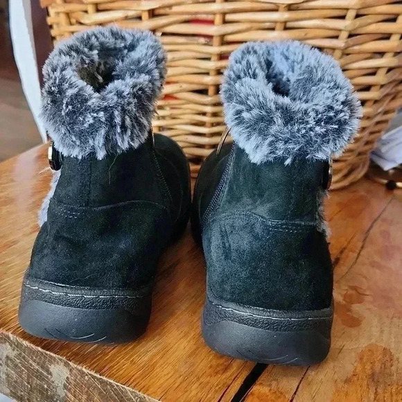 Khombu Iris Winter Snow All Weather Ankle Boots Black Size 7 M - Picture 3 of 15